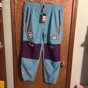 North, face pants, special edition, arctic